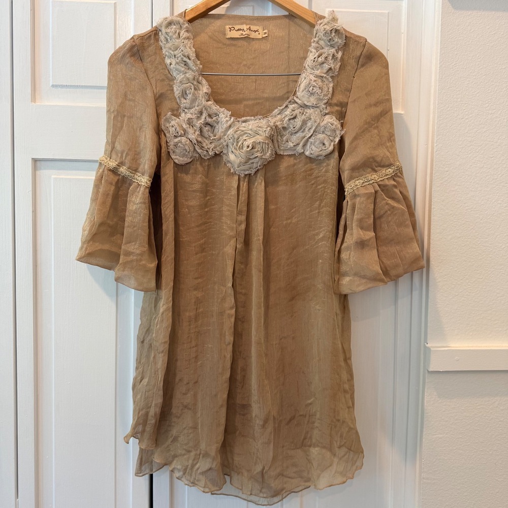 Romantic‎ Fairy Boho Silk Tan Shimmer Rosette Tunic Top Boho Lace Bell Sleeve M